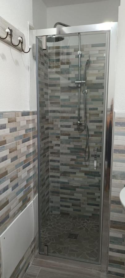 Casa Marta Apartment Enas Bagian luar foto