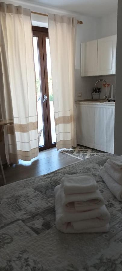 Casa Marta Apartment Enas Bagian luar foto